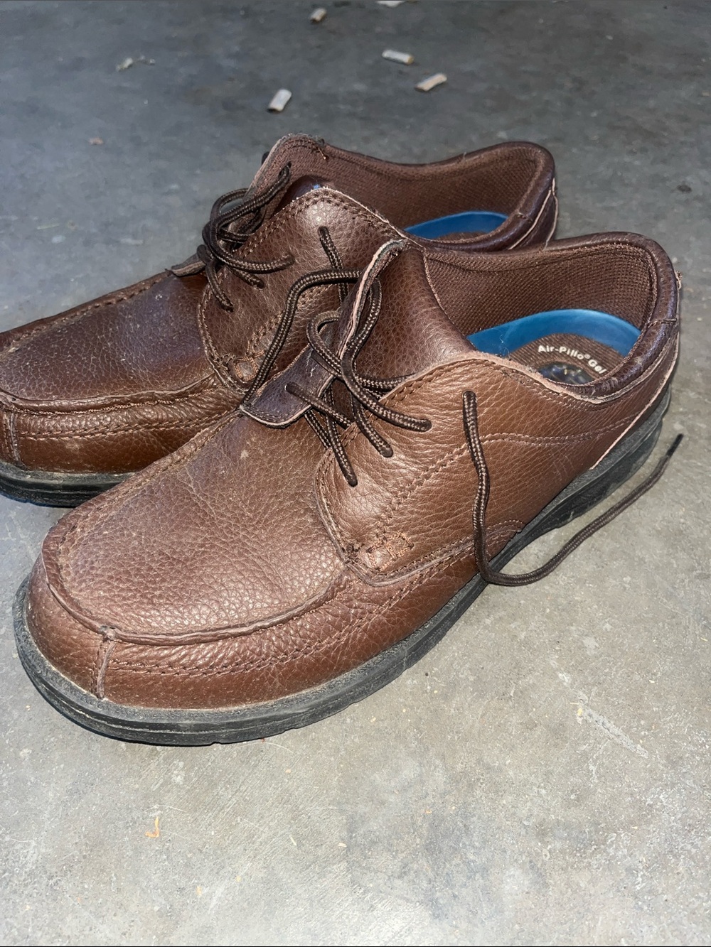 Dr scholls metric men’s size 9 Wide , “air pillo, gel insole “ casual line .